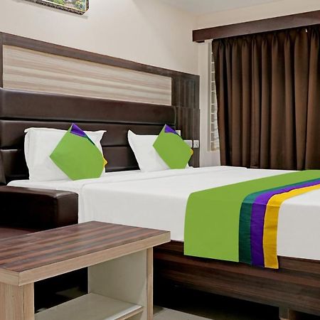 Hotel Treebo Trend Jsn Grand Vijayawāda Exteriér fotografie