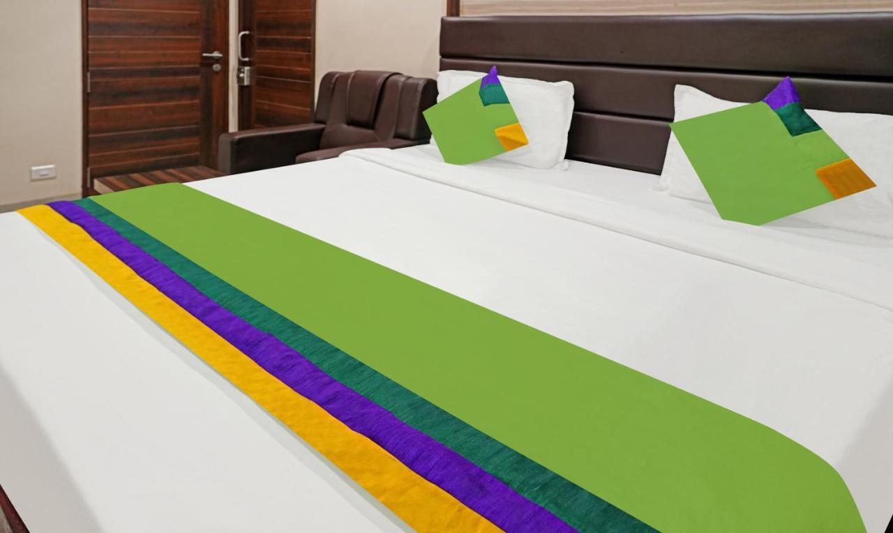 Hotel Treebo Trend Jsn Grand Vijayawāda Exteriér fotografie