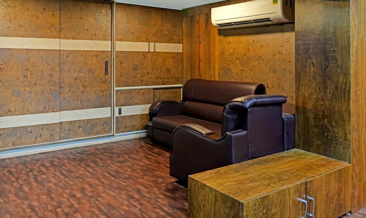 Hotel Treebo Trend Jsn Grand Vijayawāda Exteriér fotografie